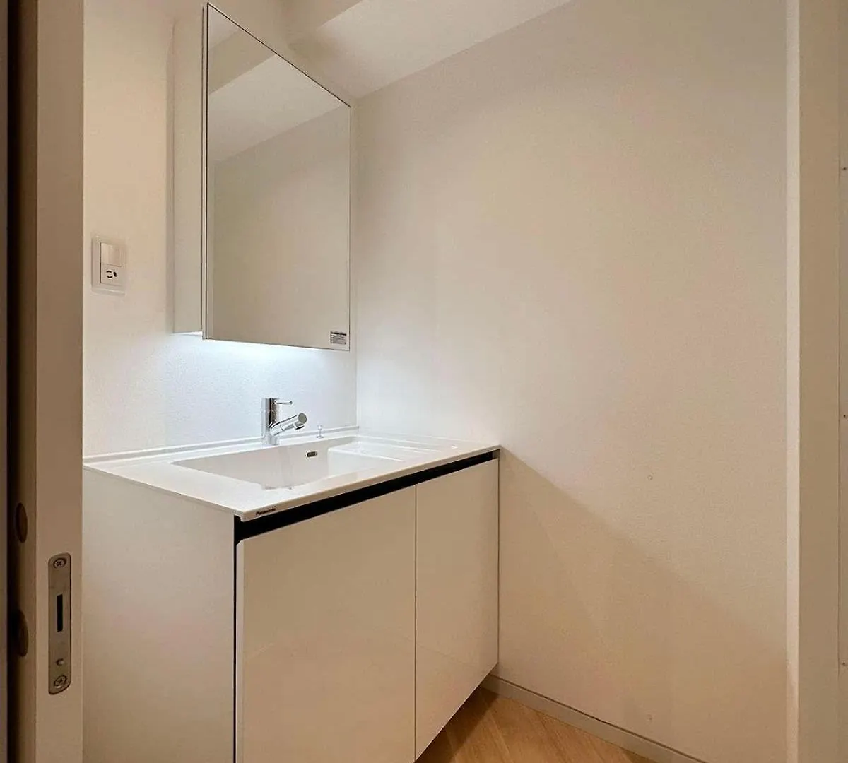 Bhotel Rijodori - City Central Studio Stay With Breakfast Hiroshima 0*,