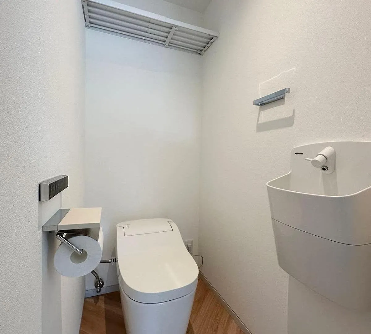 Bhotel Rijodori - City Central Studio Stay With Breakfast Hiroshima Apartment